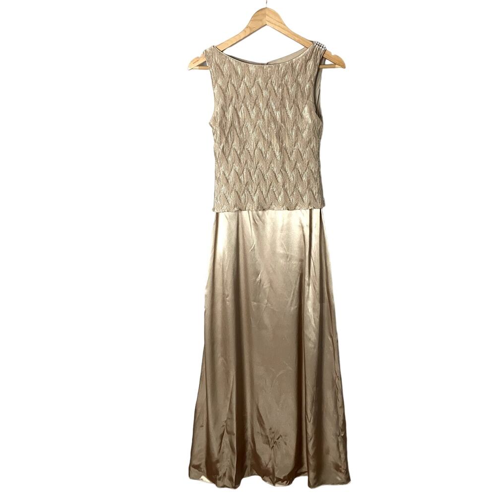 Patra Evening Gown Womens 6 Gold Formal Holiday Party Wedding *